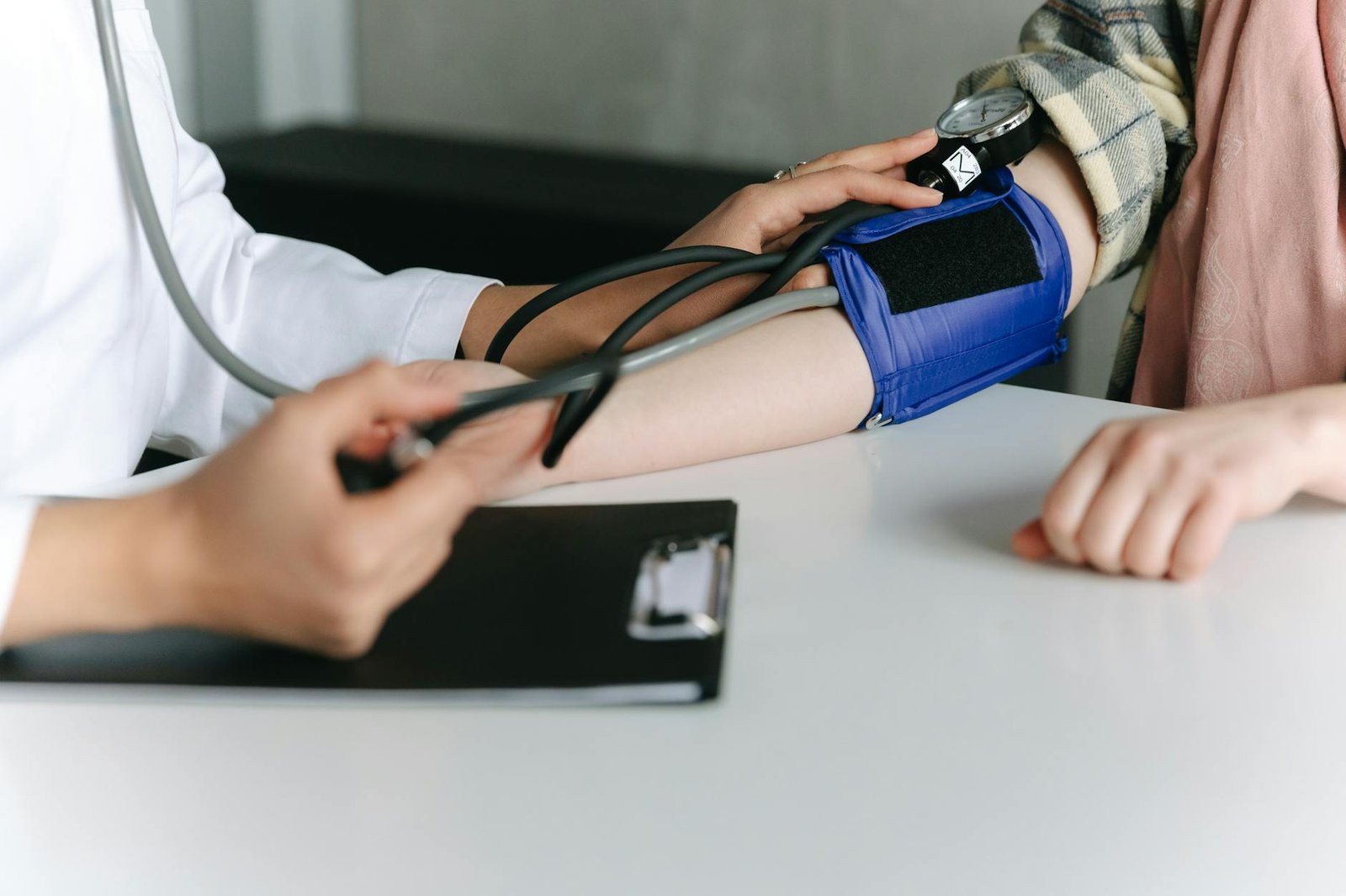 Illustration of Blood Pressure Management: Must-Have BP Control Tips for Working Professionals